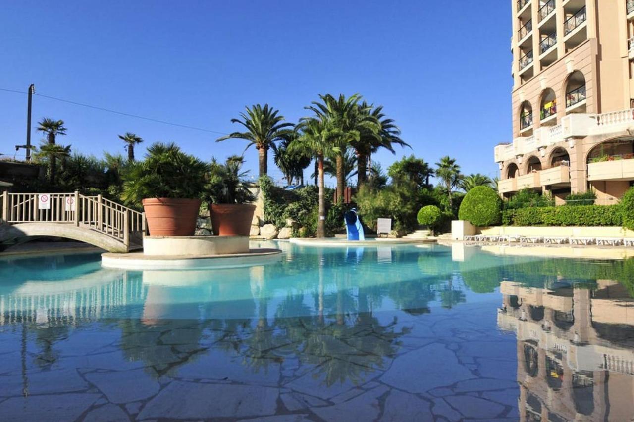 Appartamento In Riva Al Mare A Канны Экстерьер фото