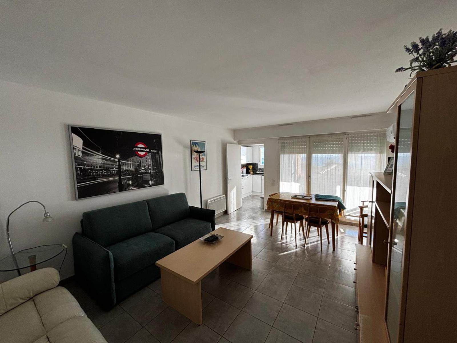 Appartamento In Riva Al Mare A Канны Экстерьер фото
